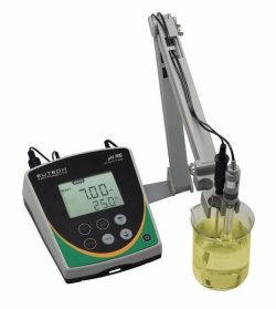 pH meters Eutech™ PH700 / PH2700 series