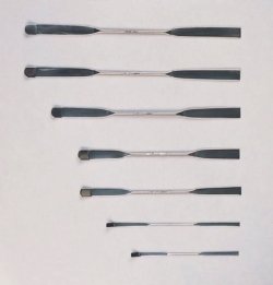 Double-ended spatulas