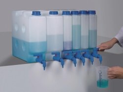 Space saving jerrycan Flachmann LaboPlast®, PP